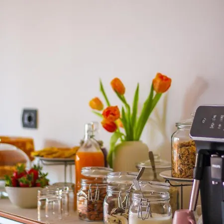 Bed & Breakfast Magna Grecia E *